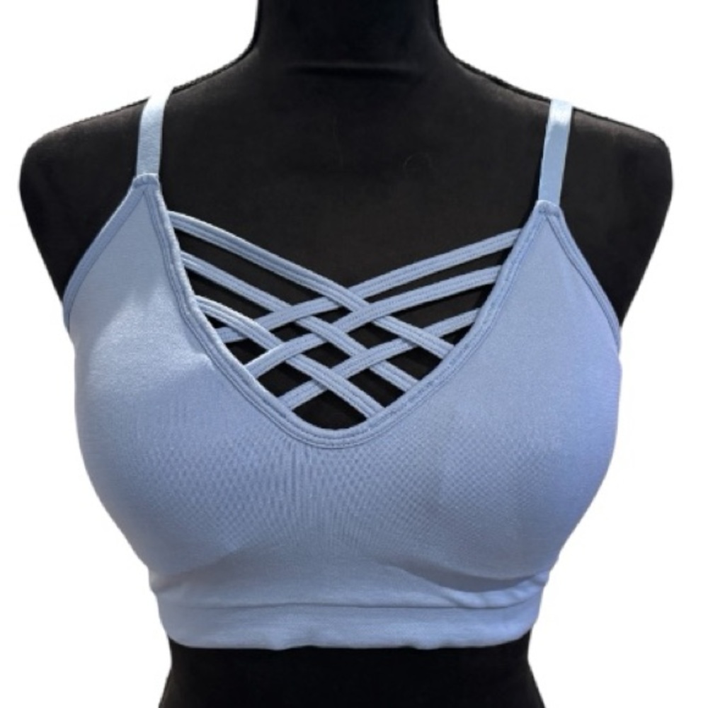 NWOT! Light Blue Strappy Crisscross Tagless Seamless Bralette Size Small Medium